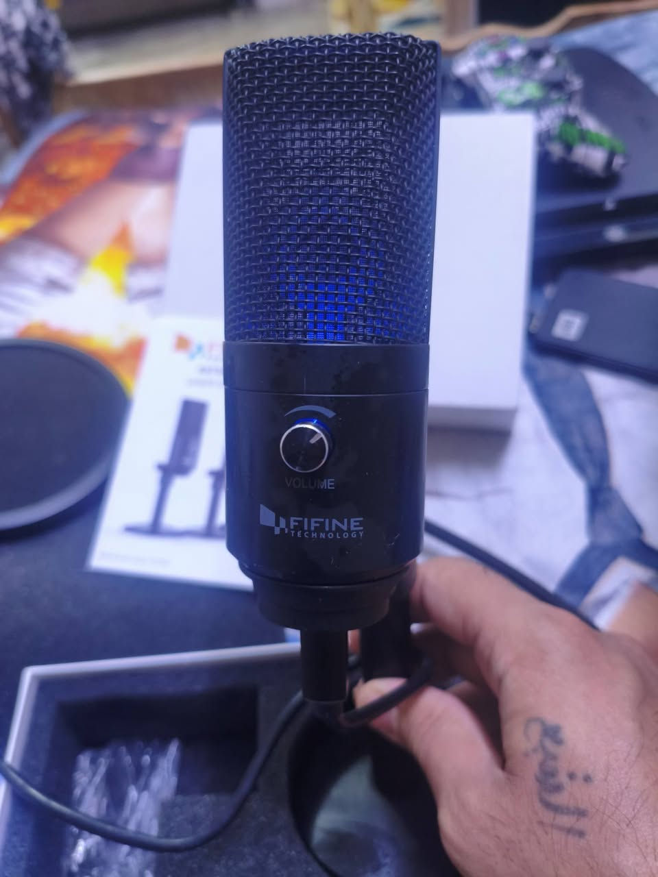 🎤 مايك FIFINE K670/K670B للبيع – صوت صافي ويخبل سعر 40 مكاني بغداد زعفرانيه


**إذا كنت صاحب هذا الإعلان وتريد حذفه لأي سبب، رجاءا أرسل رسالة إلى الدعم الفني**