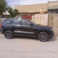 جيب موديل 2012 خليجيه بيها كم قطعه رش بدون دواخل سياره جاهزه للاخير تر...