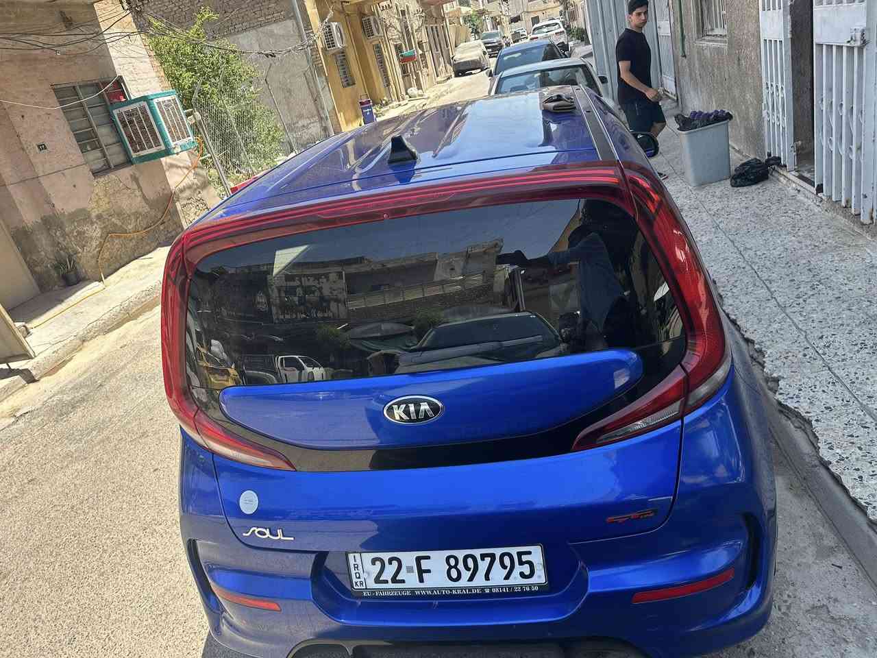 كيا صول ٢٠٢١ فول عده البصمه 
مكينه ٢٠٠٠
ماشيه ٤٦٥٠٠
Gtline
حادثه بس دعاميه 
بيها قطع صبغ ابيع عام 
سعر ١٣٢
بغداد الكرخ
***********
