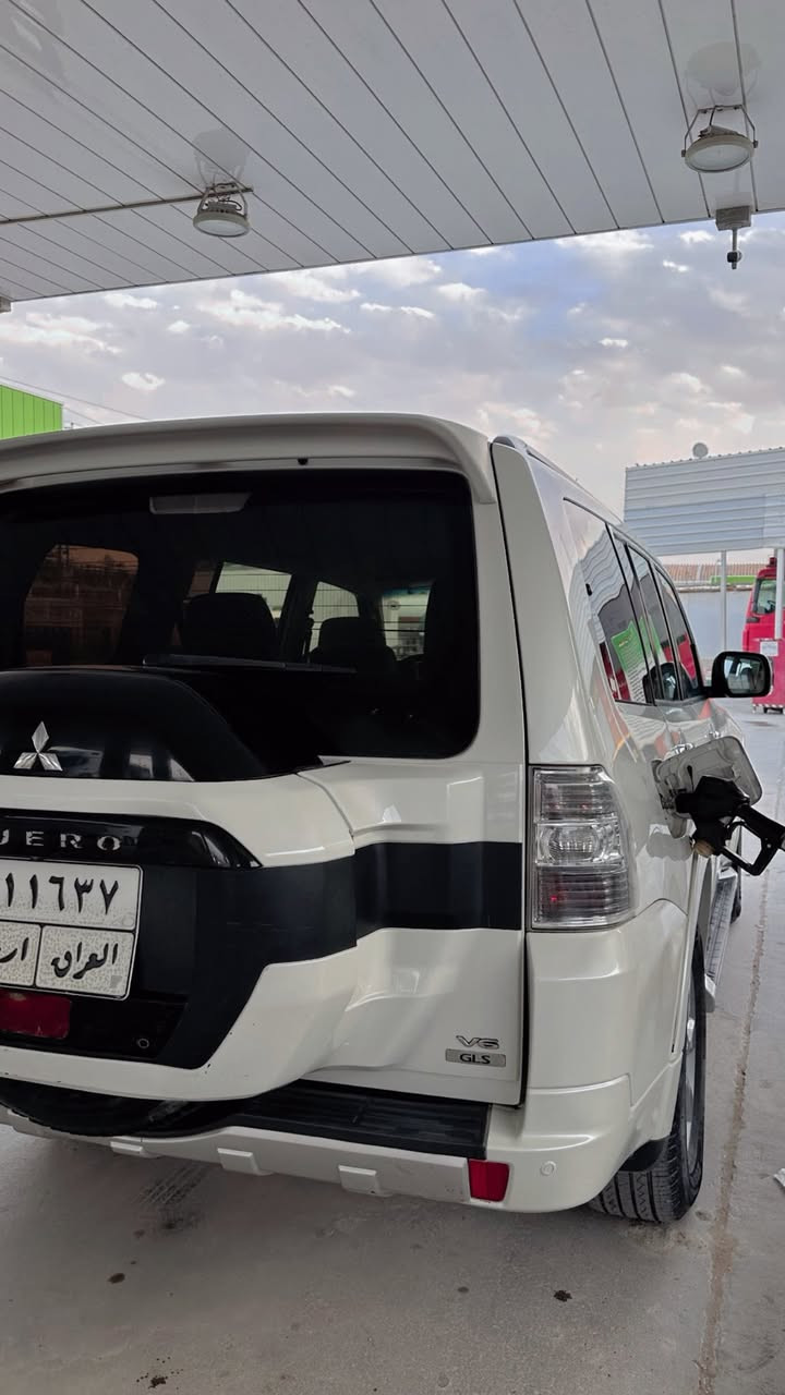 باجيرو ٢٠١٦
محرك٣٥٠٠

7راكب 

3قطع تبريد

حداديه جديده

تايرات نضيفه

مابيه اي بارد

سياره نضيفه 

*********** بي واتساب
