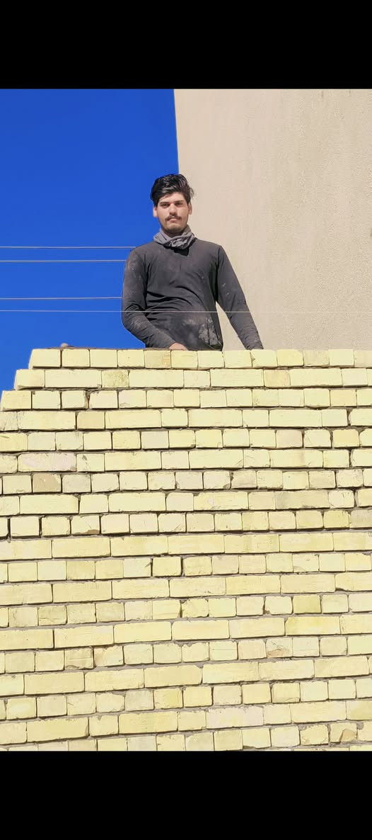 سلام عليكم خلفه بناء شغل درجة اولى قطعي يومي طابوك بلوك فرمستون للستفسار ***********
