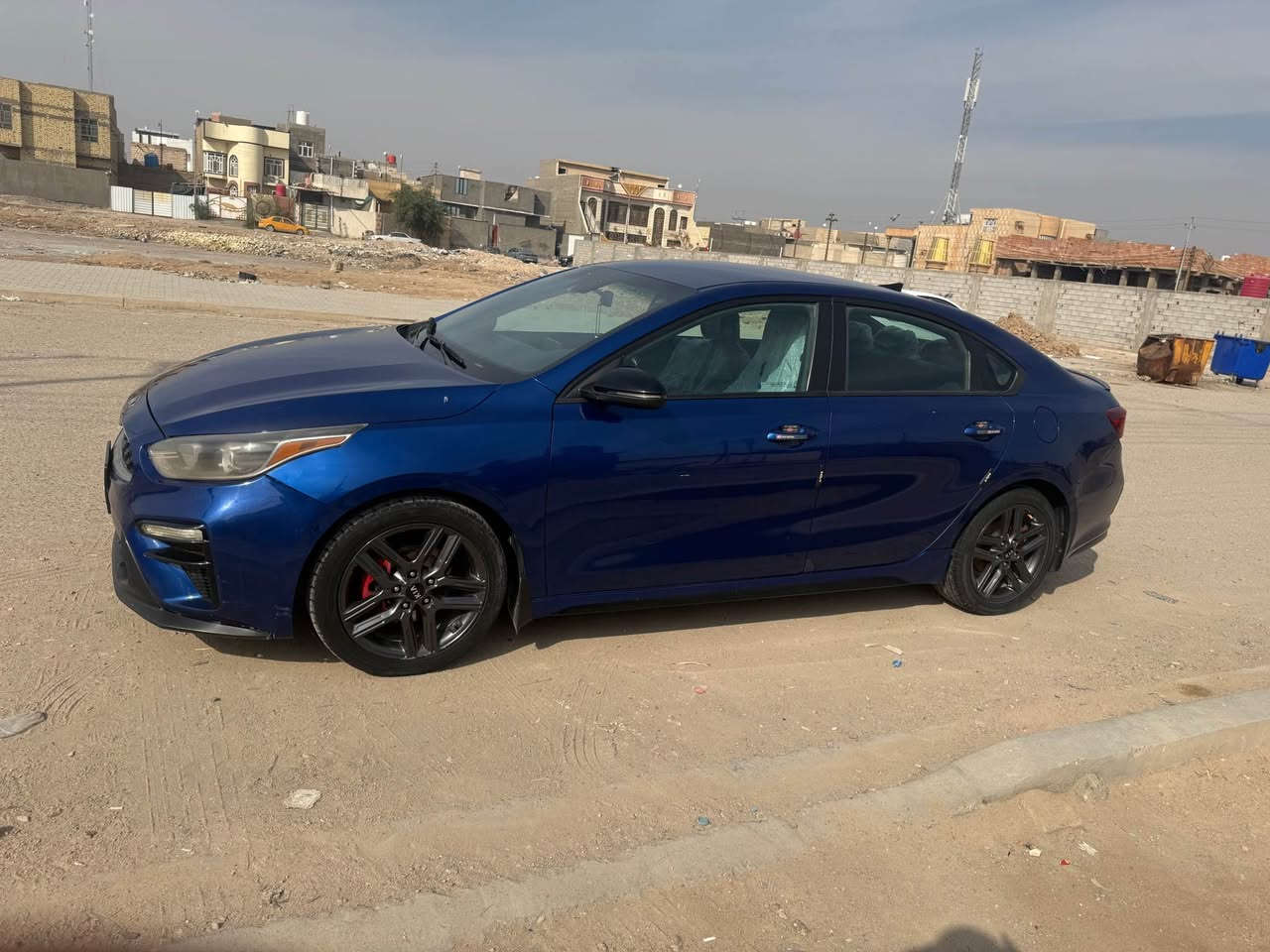 السلام عليكم 
كيا فورتي موديل 2021 جيتي لاين معوقين بصره وكاله عامه. 
حادثها قطعه وحده فقط بنيد وبيها بارد مكانين او 3. كلش خفيف . كيرها At. مكينه 2000 دوش مفتوحه اثر كازكيت فقط. السياره ماشيه 49 mi. 
السعر 125$ وبيه مجال بسيط. 
للاستفسار اكثر اتصال 
***********. 
العنوان البصره شط العرب.  التنومه. البصرة, العراق
