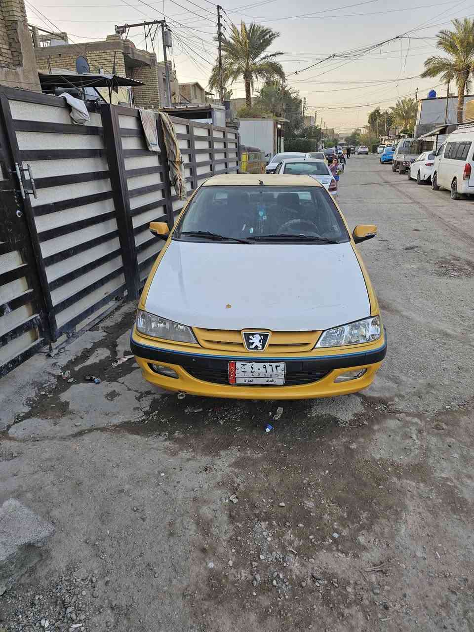 سلام عليكم بيجو بارس 2015 سيارة  بيه خيط تبخير 38 مكان بغداد
***********
