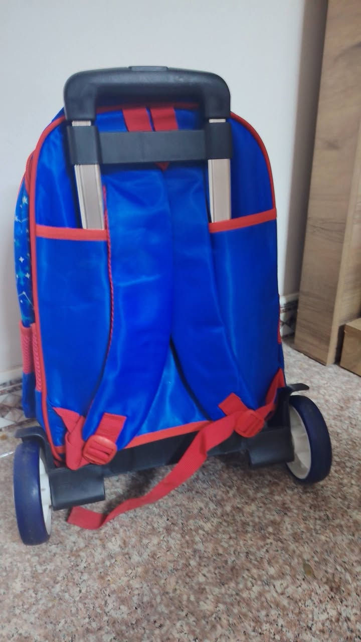 من رخصة الادمن عندي جنطة مدرسية اخذتهه ب ٤٥ ابيعهه ب ٢٠


**إذا كنت صاحب هذا الإعلان وتريد حذفه لأي سبب، رجاءا أرسل رسالة إلى الدعم الفني**