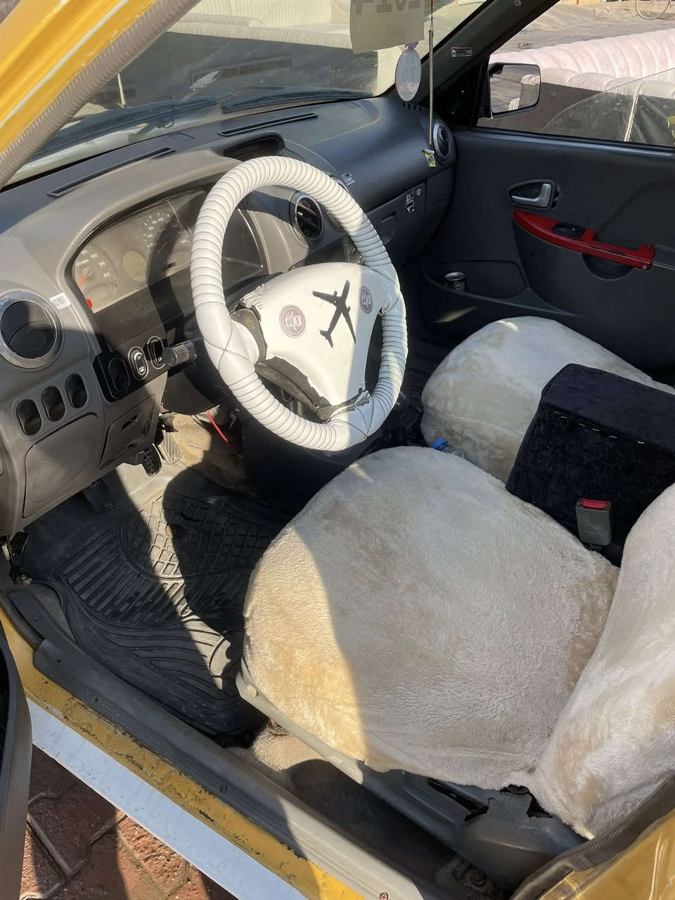 سايبه موديل 2012 سياره جاهزه رقم جديد سنويه جديد  مشروع وطني ل29  بطاقه بنزين عنده شرط تحويل والغرامه  ***********
