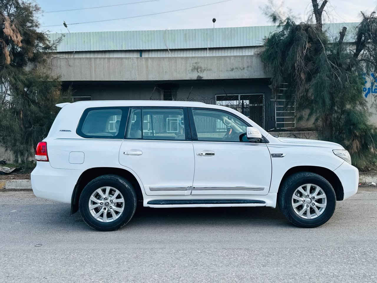 تويوتا لاندکروز ٢٠٠٩  گێر عادى ٣ سێ پارچە و نیو سبوغە  گیر و ماکینە و دەبڵ ئەکسل بەشەرت  مواصفات سوكان ڤوليوم شاشه ئايپات  فڵچەی جامی پشتەوە تەبرید مەرکەزی  سعر ٢١٨$  
رقم تلفون *********** فیبر واتساب أربيل, العراق
