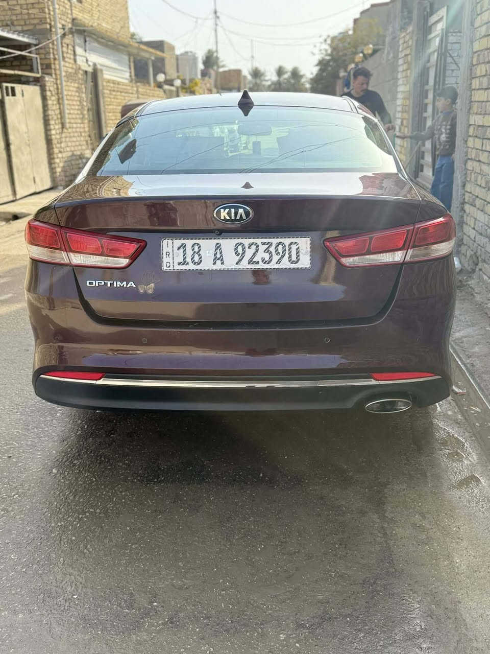 السلام عليكم اوبتما 2018وارد امريكي بيه بنيد بارد فقط بدون دواخل مكينه 2400 السعر135 والاستفسار ***********علما السياره كلشي ما مبدل بيه كله بلادي
