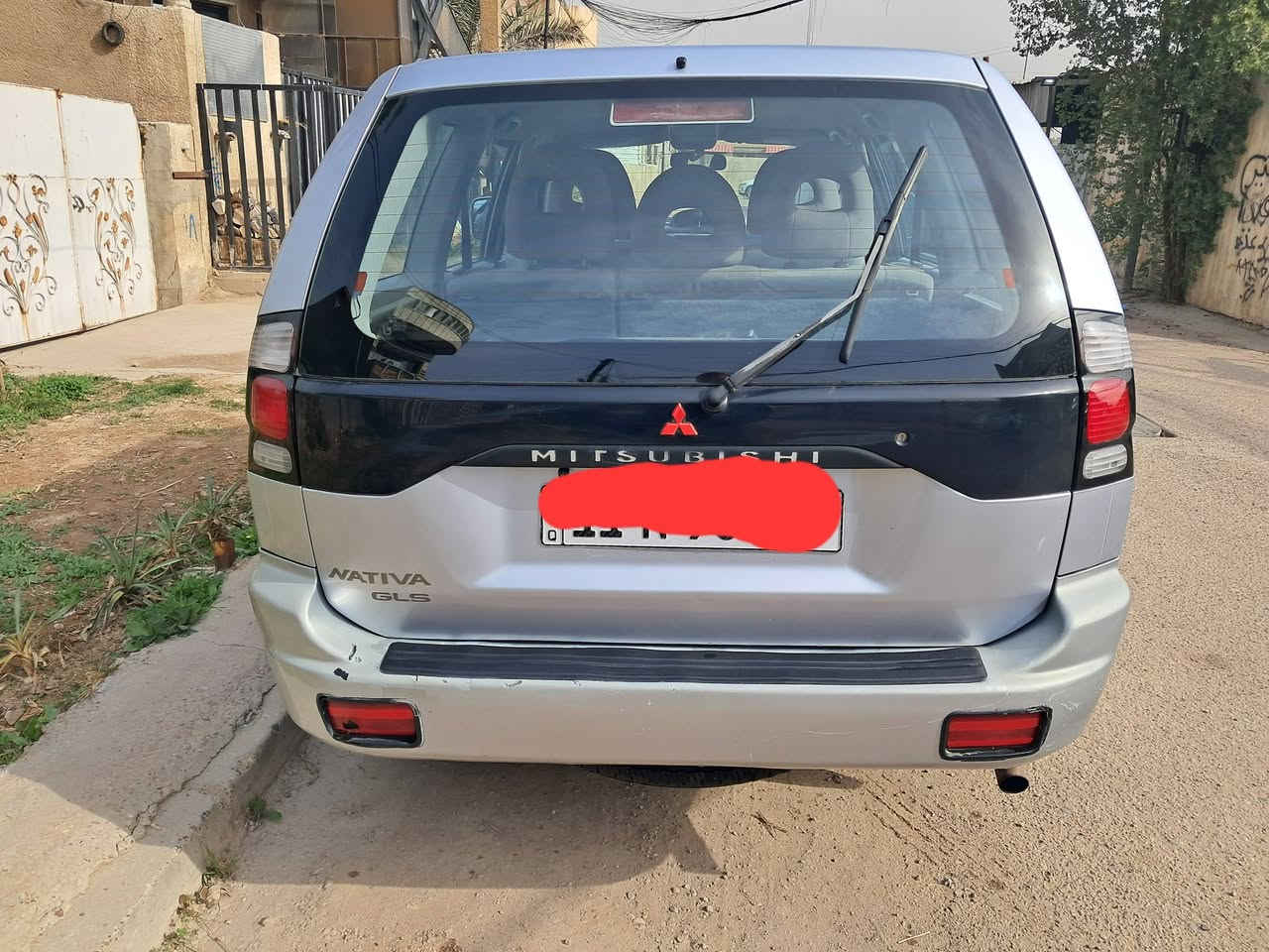 ناتفيا ٢٠٠٨ رقم بغداد انكليزي بأسمي محرك 6v3000 لاتبخير ولاتنقيص كير لوكير شغال تبريد تخم اطارات جيد مري شفط السيارة بيهة منظومة غاز من المنتجات النفطية السيارة لا تبديل ولاصبغ ولا معجون موضح بالفحص السعر ١٠٥$ مكان السيارة بغداد ***********
