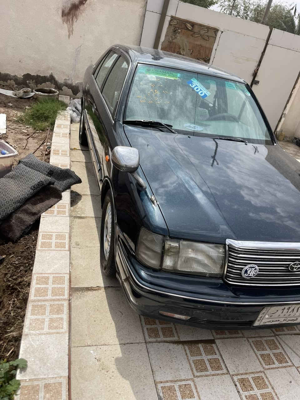 ماشاء الله تبارك الرحمان 🧿.
البيع تيوتا اكراون راس الثور تكم ممدل ١٩٩٨ 
رقم بصرة مشروع وطني بسمنة شرط ثاني يوم تحويل 
مكينة وكير فيفيتي 2500 تبريد حدادية تخم تاير شرط ١٠٠/١٠٠
شرط السيارة حيل متعوب عليهة كفالة عامة ظربة وتصليح 
وكص ونقل وعدي سونار بيهة ما عدة الصبغ مصبوغة جمالية اثر جراد       
تفاصيل اكثر تصل وبل خدمة السعر ٩٥ وبيهة مجال الشراي 
يتصل 
مكان السيارة البصرة 
لعلم السيارة ظفير وكهربايات ودشبول كلة غسق يعني كلة يسرى 
***********
