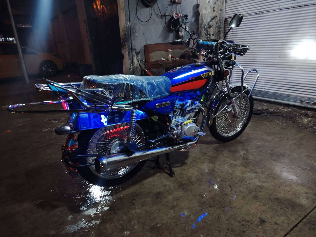 تايكر ٢٠٢٠ محرك مامفتوح شرط المحرك أخرس شلعه ومعدل كهربائيات كله شغاله مابيه اي نقص الماطور كله شرط العنوان حي البكر بعد جامع البديع رقم تلفون *********** بيه واتساب اخوان خاص مارد واتساب أو اتصال عله الخط السعر ٦٥٠ الف
