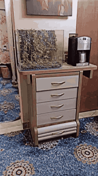 غرفه تركيا للبيع السعر مليون و700وبيه مجال  مكاني الحسينيه تقاطع ابو س...