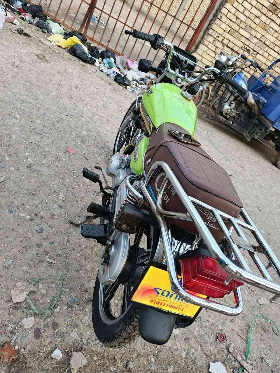 يا الله سلام عليكم دراجه للبيع سيفانه موديل 23   شرط اوراق كامله سونك الاصلي دراجه بعده جديده سلف  كهربائيات كله شغاله مكينه 150 شرط انضف من الصوره اصبانه ما ممدوده عليه   اتصل وبيك خير وتدلل ***********
