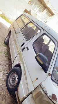 عندي فتون موديل ٢٠٠٨ محرك وكير واكسن خير من الله رقم الماني العنوان بغ...