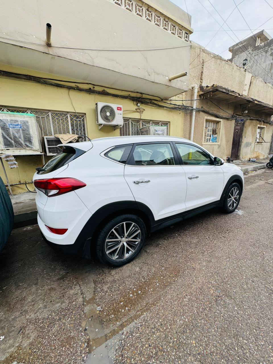 توسان م  خليجي موديل2017 كفالع عامه من صبغ سياره جديده مكينه كير بلاد محرك ٢٠٠٠ دوش سياره مال بيت حيل جديد داخل جلد اسبير منازل ع شركه تخم تاير شاده قبل فتره رقم بغداد جديد بسمي لايت عدسه ولد مري شفط شاشه تحكمات مكاني بغداد كرخ حيفا *********** بغداد, العراق
