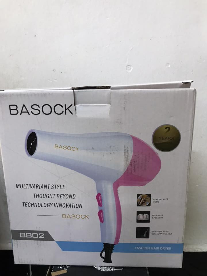 السلام عليكم 
غراض للبيع كل واحده وسعره


**إذا كنت صاحب هذا الإعلان وتريد حذفه لأي سبب، رجاءا أرسل رسالة إلى الدعم الفني**