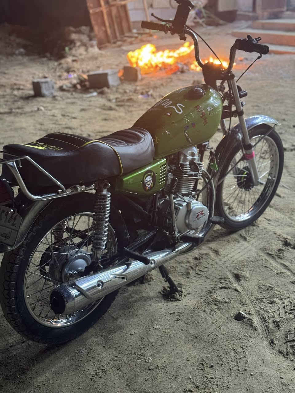 دراجه رابيدو الشاصي مديل 2018 وتعميره جديده كلهة 2025 السنويه تنتهي بل2027 الدراجه خير من الله احله من الصوره السعر 1850 ومجالهة حك الجيه بس *********** التواصل واتساب
