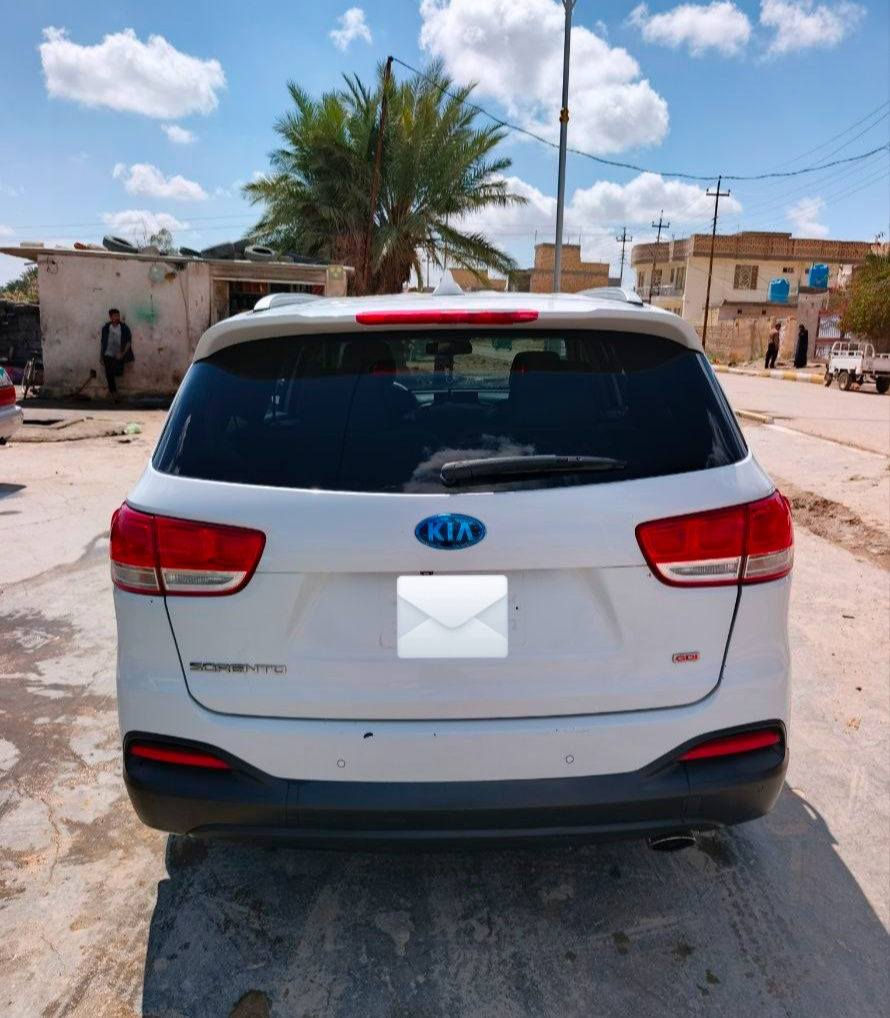 السلام ورحمة الله وبركاته 
سورنتو امريكي موديل 2016/رقم ذي قار دولي مشروع وطني لغايه2028 تحويل ثاني يوم/  موصفات خليجي جلد 7راكب تبريد قطعتين كشن كهربائي دواخل عسلي شاشه كبيره حساسات خلفيه اشاير بالمري تحكمات ستيرن مثبت سرعه محرك 2400  
العنوان / ذي قار / قضاء النصر للأستفسار الاتصال بالرقم ***********
