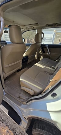 برادو • ٢٠١٨ • ٩٠٠٠٠ كم