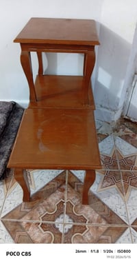 تخم للبيع  الوان 2 جوزي وابيض ويا طبلات 3 حجم صغير واحده حجم كبير  مخد...