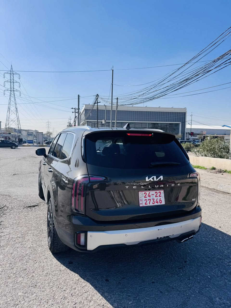 كيا تولرايد برستيج موديل 2024 لبيع و مراوس حسب قناعة 
ضررها بس باب صبخ ويا شبرة قدام سلايد
ماشي ٢٢ الف مايل 
لون مميز 

فول مواصفات 

بانوراما +فتحة 

كشنات جلد كهرباء تدفئة تبريد 

كشنات خلفية منفصلة Vip

سستم سماعات 🔊 هارمن كارد 

شاشة كبيرة 

4 كامرات جانبية وخلفية وامامية 

مري شفط 

مري قلابة 

شاشة دجتل كبيرة 

5 وضعيات قيادة 

حساسات امامي خلفي 

رادارات 360 درجة 

رادار امامي تفاعلي 

نظام تحديد مسار 

نظام نقطة عمياء 

اوتو هولد 

سايد بريك بصمة 

شحن لاسلكي 

نظام ابل كاربلي 

7 مداخل USB

تحكمات ستيرن 

لدات داخلية محيطية كل ألوان تتغير بلادية 

بردات خلفية 

نظام تبريد مناخ منفصل 

تبريد مركزي 

لايت 4 عدسات اوتو 

نظام محافظة عل طفل مايفتح باب خلفي حال عبور سيارة 

صندوق كهرباء شفط 

نظام اوامر صوتية 

ويل حجم 20 

محرك 3.8 

كير 8 

وبعد بيهة هواي مواصفات 
السعر ٢٢١ ورقة

استفسار اكثر  
عنوان اربيل مةدينة معارض شركة نجوم البصرة كارس

***********
واتساب 
***********
واتساب 

+964 775 627 0834
