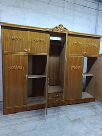 غرفة نوم عراقي شغل وسط سعرها بس 700مع شد ونقل واتساب راسلونة وتدللون 0...