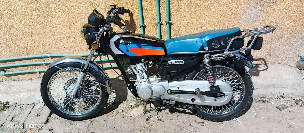 السلام عليكم دراجه ايراني للبيع السعر 650 وبيهة مجال  خير من الله مكينه ناشفه جيب فيتر وتعال اوراق كامله اصولي


**إذا كنت صاحب هذا الإعلان وتريد حذفه لأي سبب، رجاءا أرسل رسالة إلى الدعم الفني**