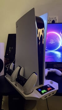 السلام وعليكم عندي بلي 5 فات Fatباندل هورايزون امريكي مهكر الجهاز نظيف...