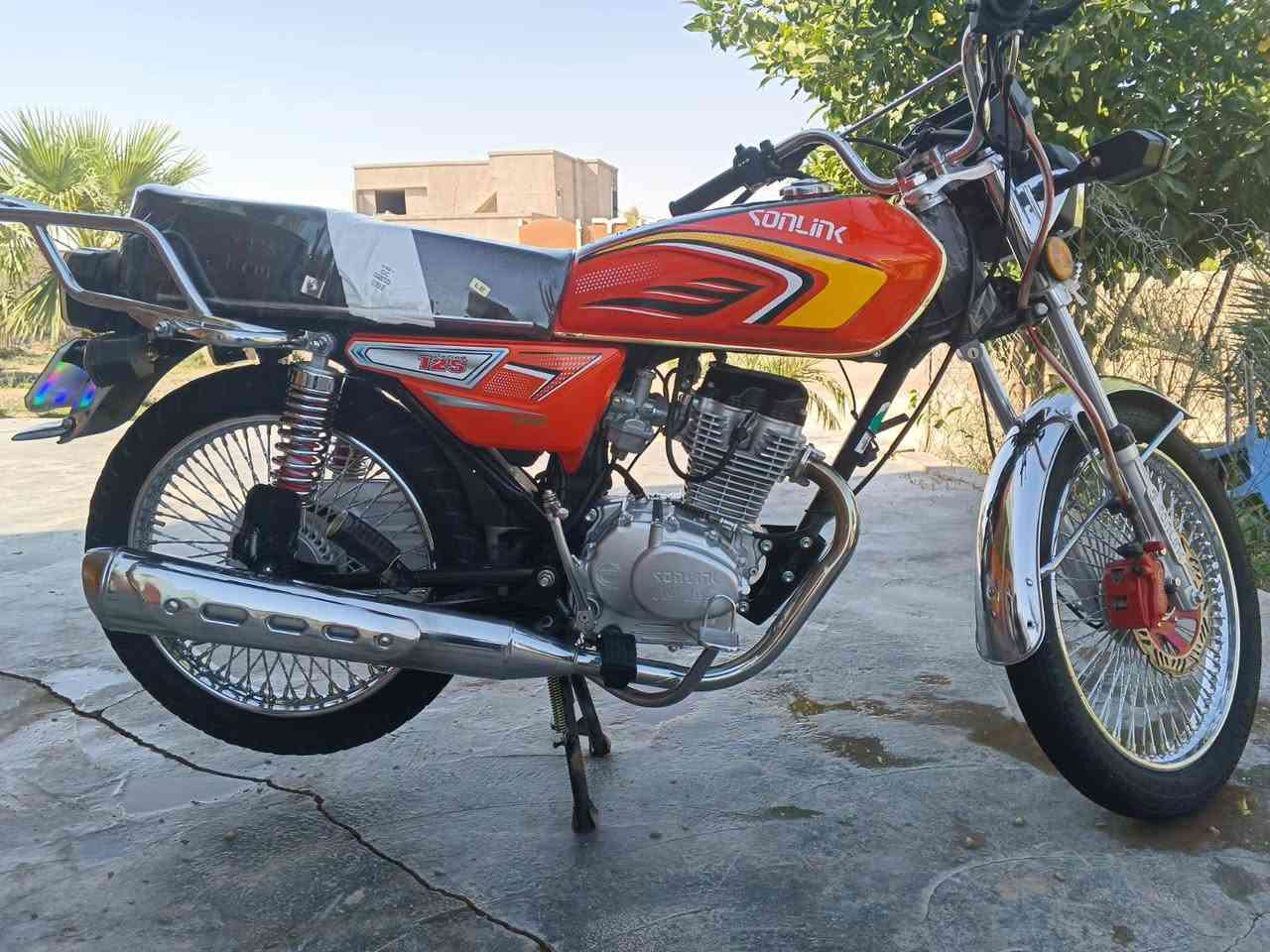 🏍️ تايكر سولنك 25 للبيع | حالة ممتازة ومحرك بشرط النظافة (مبدلة شاشة فقط).
💰 السعر:760 (تفاوض بسيط)
📍 الموقع: الشرقاط / قرية العيثة
📞 واتساب: ***********
