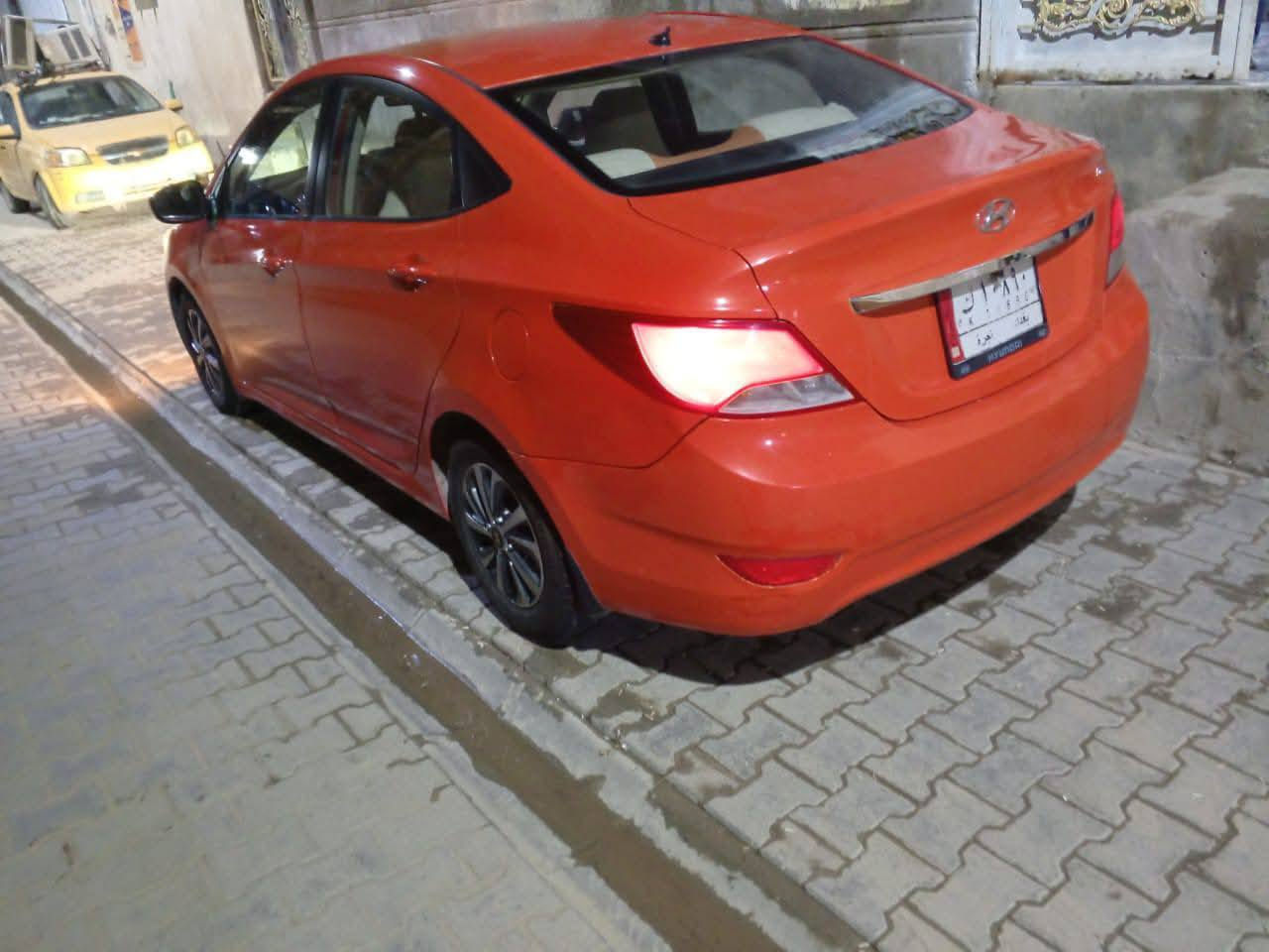 اكسنت موديل 2016 خليجي 1600
سنوية منتهية محرك بي من القبق بخار وكير كفاله كلشي مابي تخم تاير حدادة راديتر تعبانة تحمه مرات هيج يرادلها ترتيبات والله سيارة شوف العين حلوة راعيها موجودة شرط التحويل رقمها بغداد السعر 60 وبيها مجال حك الجية مكاني التنومة 
***********
