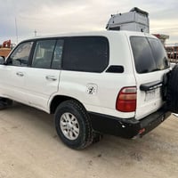 لاندكروزر • ٢٠٠٠ • جير عادي