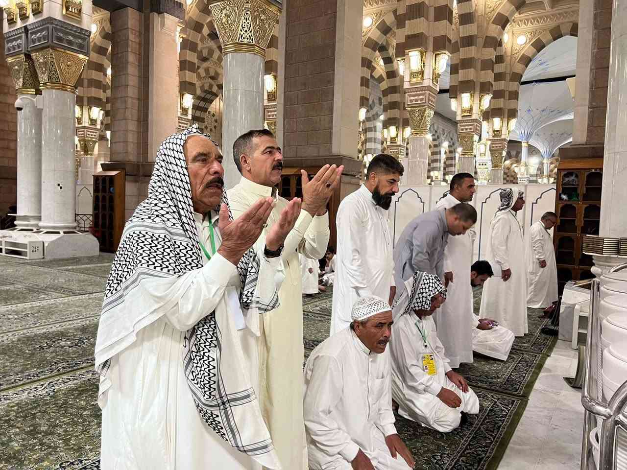 اللهم صلي على محمد وال محمد 
باقي مقاعد جداً محدوده للراغبين الاسراع تسليم الجوازات والحجز من لان على العمره الشعبانيه 2/5 رحلة بر 
 (عمرة شهر شعبان عطلة الربيعيه نصف السنه )
تعلن شركة الرسول الاعظم (ص) المتعهد الحاج قاسم كريم عويجيل الزبيدي عن بدء استلام الجوازات عمرة شهر شعبان (في العطله الربيعيه )نص السنه للراغبين بالذهاب يكون السفر ان شاءالله
2026/2/5  البر السعر مليون دينار 1,000,000
يوجد بنطام تقسيط المريح    
من يرغب بالذهاب الاسراع تسليم الجوازات لغرض الحجز المقاعد 
 برنامج متكامل جميع الخدمات (فيزا ونقل من مقر شركة الى مقر شركة و سكن قريب عن الحرمين فندق برج ضيافة شارع ابراهيم الخليل و طعام ثلاث وجبات و احرامات و حقائب و جميع المزارات وفي المدينة المنورة و مكة المكرمة وتجربه معنا خير البرهان 
للحجز و الاستفسار اتصال على ارقام التاليه 
*********** الحاج قاسم
*********** الحاج قاسم 
*********** الحاج احمد 
***********
او مراجعة مقر شركة الكائن 
واسط قضاء العزيزية_شارع الخليج مقابل مول الجوهرة جديد 

ومن الله التوفيق الخدمة ضيوف الرحمن
@إشارة
