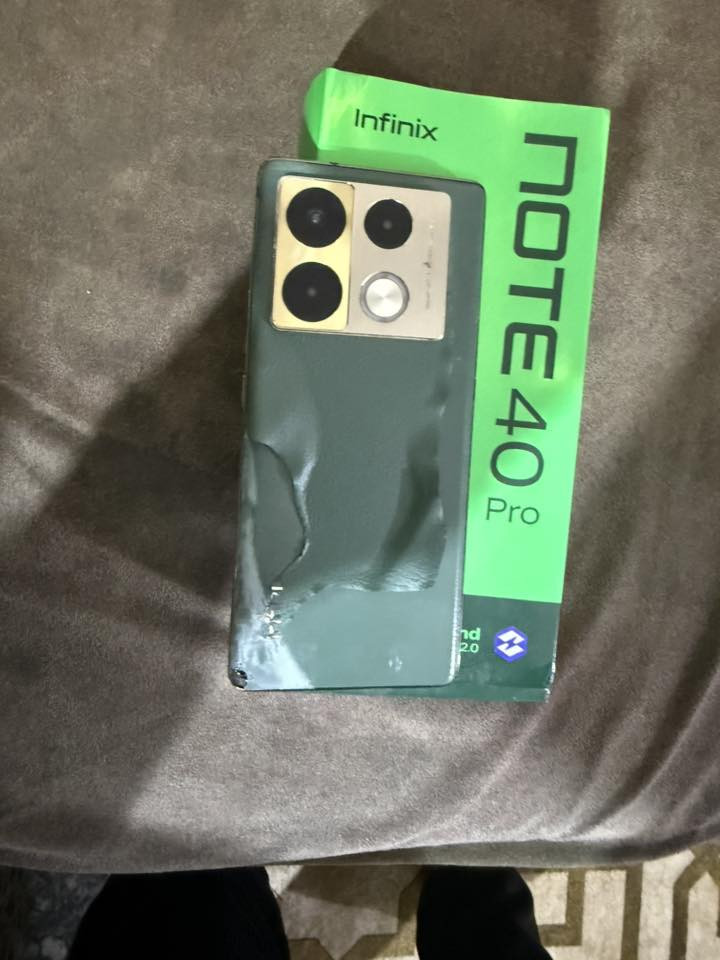 السلام عليكم انفنكس نوت 40برو للبيع العنوان الامين الثانية للستفسار ***********
