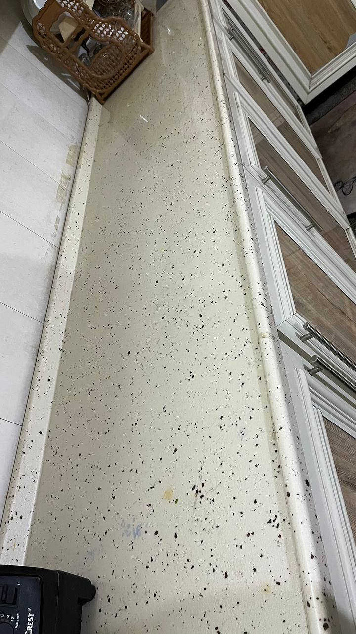 كاونتر mdf والداخل المنيوم مستعمل نضيف جدا طول 5متر عرض60 سم
يحتاج فقط يدات للمجر اريده بمليون


**إذا كنت صاحب هذا الإعلان وتريد حذفه لأي سبب، رجاءا أرسل رسالة إلى الدعم الفني**