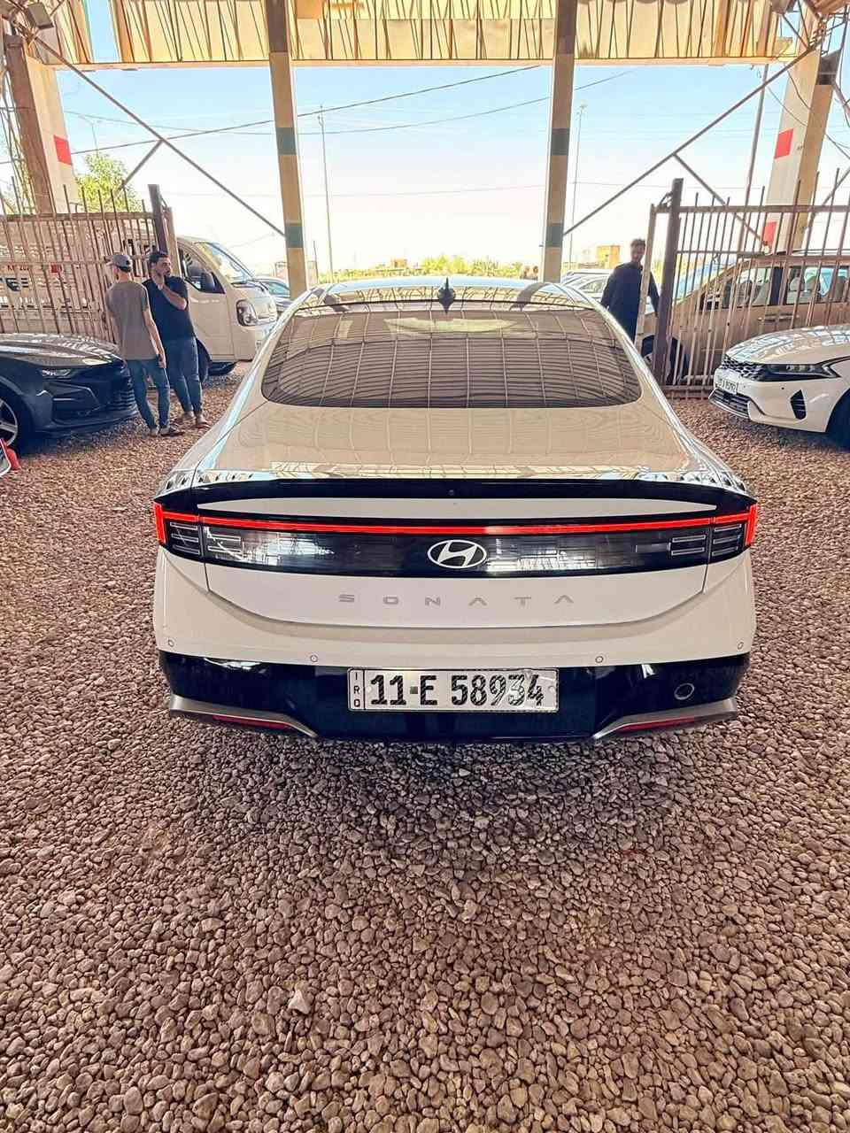 سلام عليكم سونتا ٢٠٢٤ خليجي كفاله عامه من شخط ول رصعه فول موصفات بغداد حره مداور ثاني يوم مغله بي بي اف *********** جديده كلش سياره  بصمات لد داخل سياره بنرامه شاحن لاسلكي كشنات صحراوي تبريد قطعتين تشغيل عن بعد بردات سلايت
