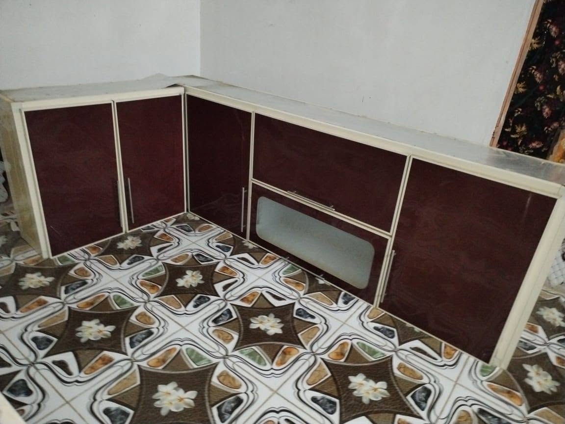 سلام عليكم
كاونتر اخو الجديد  للبيع مرمر احطاطه السعر 300
التصال على الرقم ***********
