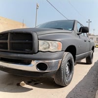 رام ٢٠٠٤ • مكينة ٤٧٠٠ V8 • ممشى ١٧ الف