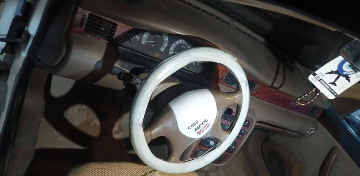 سلام عليكم سمند موديل 11 للبيع سياره جاهزه فقط بيه تبخير قليل السعر 40 بيه مجال مكاني حله رقم ***********
