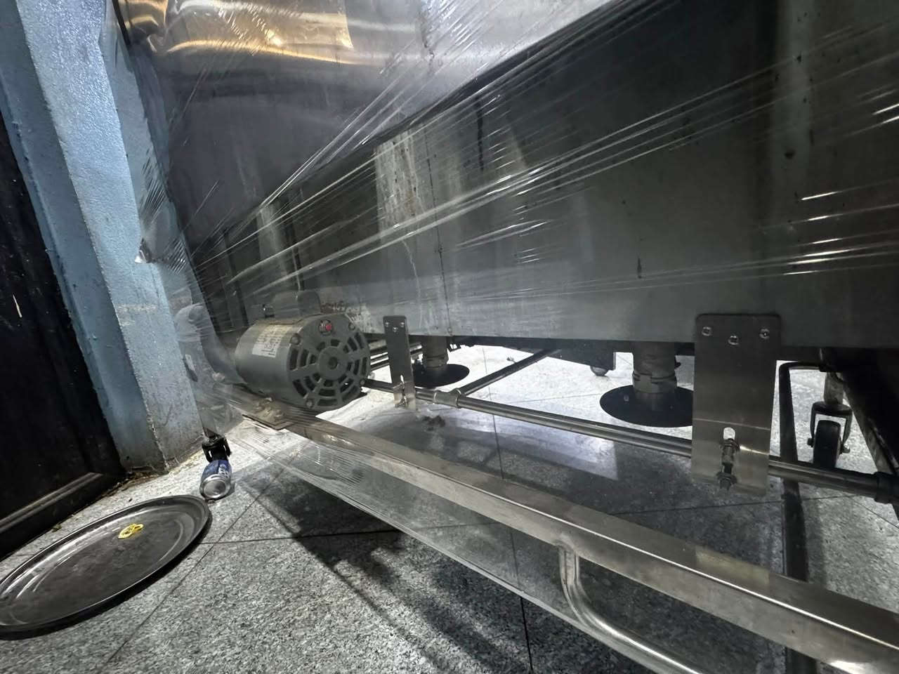 عندي هاي الاجهزة للبيع نظيفة جدا وشغالة كلهن 
جدر شاشة خظرة 
جدر جوكات 
قلاية 3 حوض 
ملاحظة ( القلاية اخت الجديدة ) 
*********** 
واتساب
