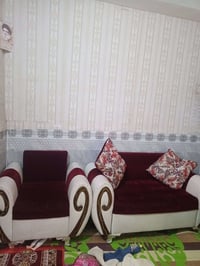 كنب • ٤ مقاعد • مكاني الحر