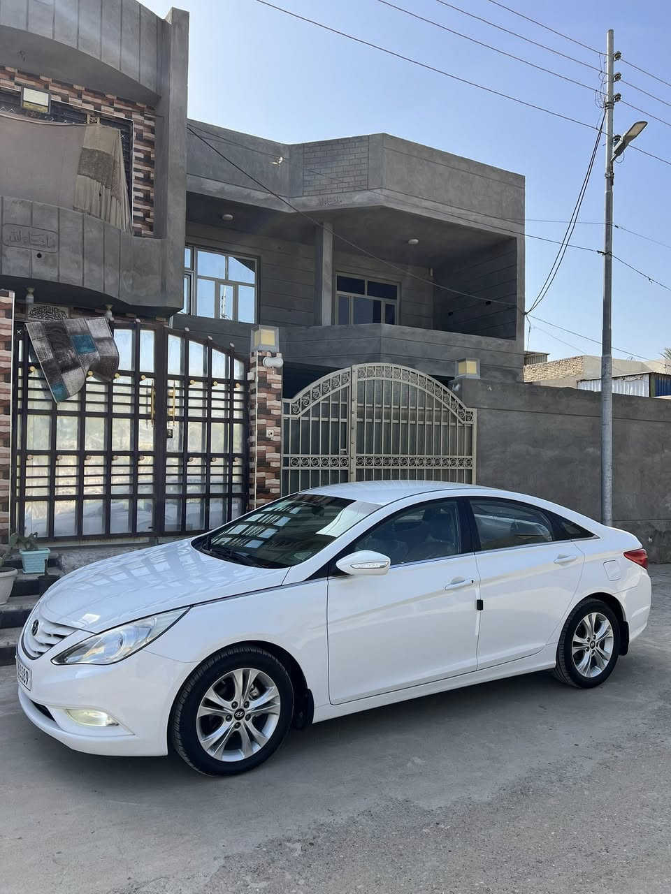 سوناتا 2012 خليجي
مكفوله كفاله عامه من شخط ولبارد وصبغ ولفتح حتى دعاميات كفاله من شخط 
رقم بغداد الجديد بسمي 
محرك 2400 دوش بلادي شرط الفحص 
حساس خلفي 
تبريد قطعتين 
اشاير بلمري 
مري شفط 
شفتات ستيرن 
شاشه 
كامره 
اسيارا جديده جدا واحله من صور وعلا يدي 
ماشيه 159 الف حقيقي دك جرس 
تخم تاير وحداديه جدد 
السعر 137 وبيه مجال للشراي 
الاستفسار (***********)
