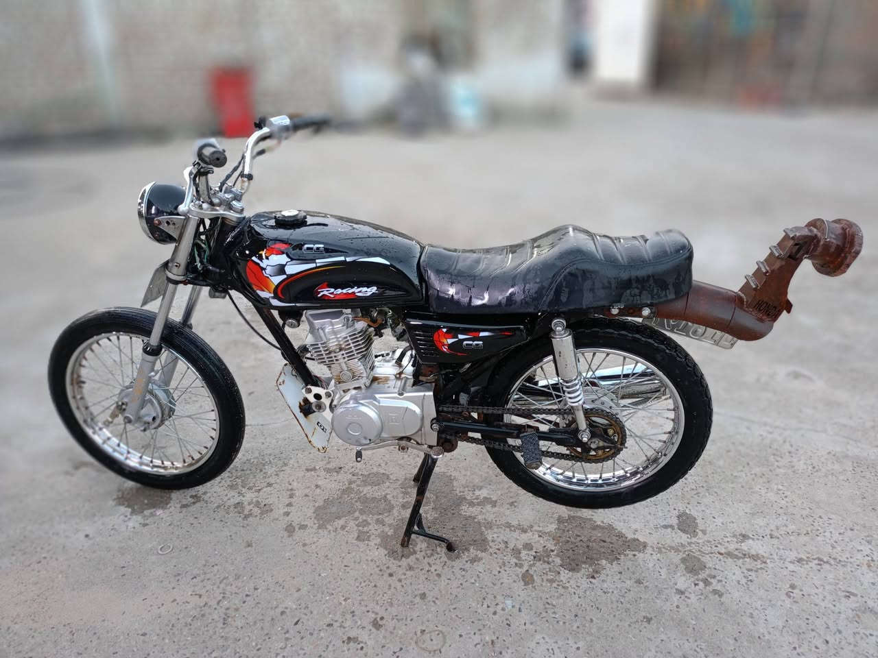 ها عمي السلام عليكم الدراجه للبيع نام بلادي موديل 21 محرك 23 رقم مقفوله كفاله عامهي شوفي طبله خاص


**إذا كنت صاحب هذا الإعلان وتريد حذفه لأي سبب، رجاءا أرسل رسالة إلى الدعم الفني**