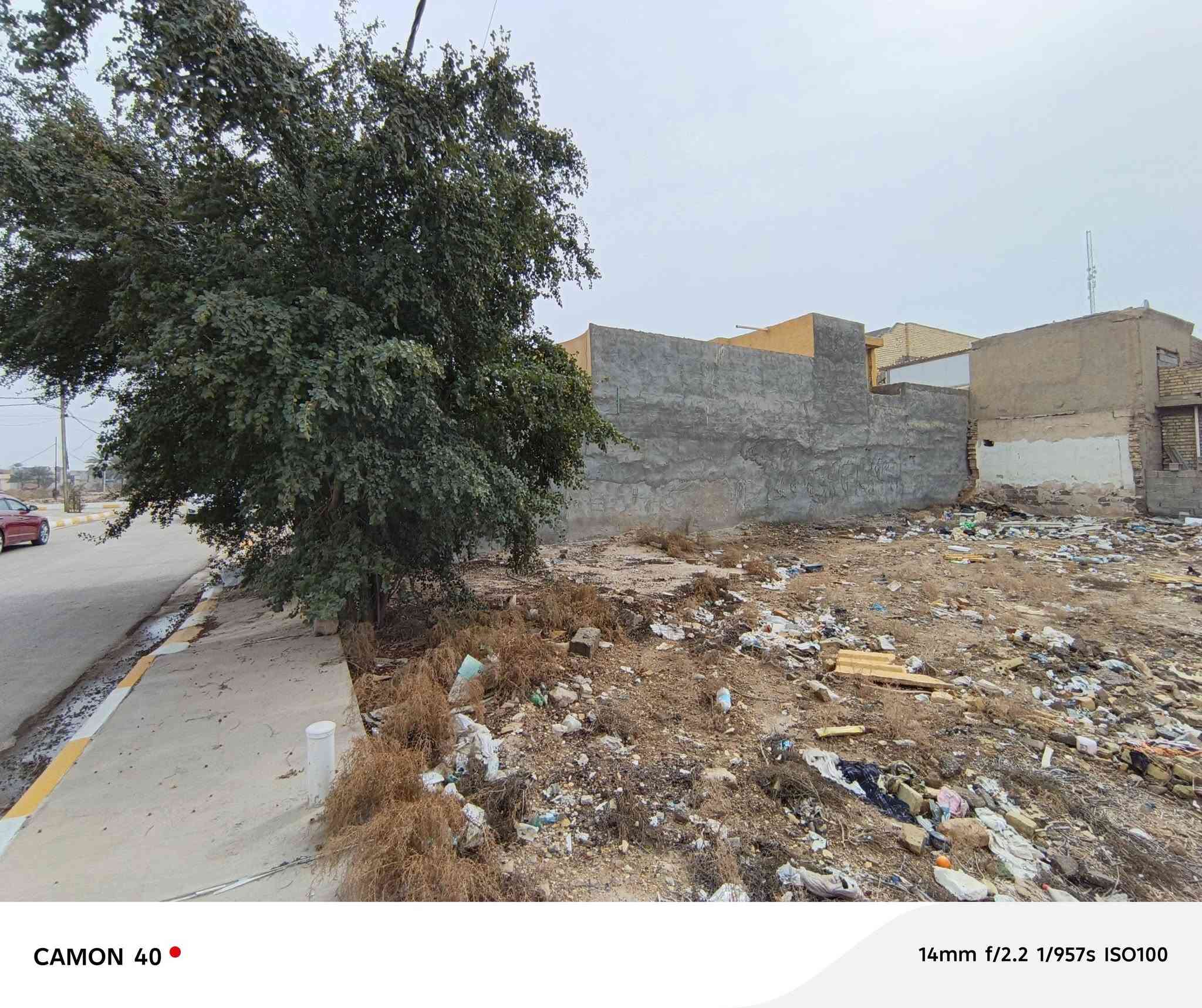 بيع مستعجل دار للبيع مساحه 100م مشتمل طابو صرف في حي الأسرى متكوم من استقبل وغرفه نوم ومطبخ وصاله  وصحيات وكراج سياره للاستفسار الاتصال على الرقم *********** أبو سيف
