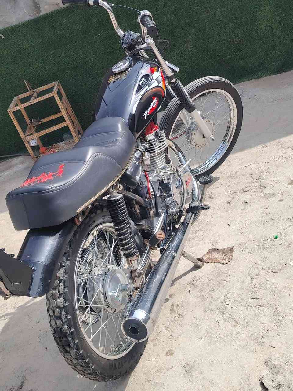 السلام عليكم نامه تيربو اوراق اصولي العنوان حله السعر 550وبيها مجال حك الجيه الدراجه فول واحد على واحد ***********
