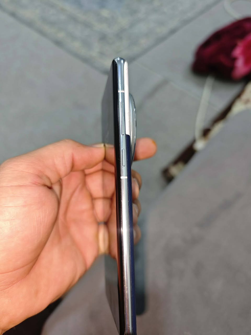 سلام عليكم جهاز oppo find x7 للبيع
نسخة صينية مثبت بيه خدمات كوكل بلي بلادي 
مبدل شاشة اصلية وكالة
كاملة بصمة و120 فريم من الاخير شاشة بلادية 
الظهر اكو بيه فطر ما مأثر 
شاحنة  بلادية وياه 
السعر 530 الف  وبيه مجال مكاني كركوك 
رقمي ***********  آسيا 
      *********** زين
