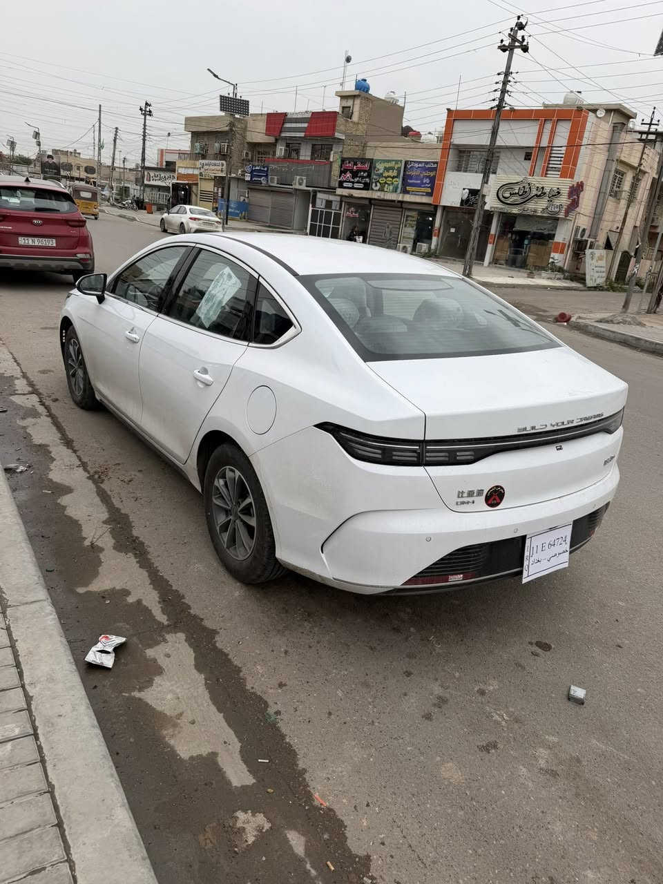 السلام عليكم بيوادي موديل 2025 ديستوير مكفولة كفالة عامة بعدهة زيرو مرقم بغداد كامل باسمي 
مكاني بغداد حي الاعلام
***********
