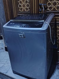 غساله للبيع سعر ١٥٠ ألف شغاله أتصال على هاذا الرقم ٠٧٨٢٢١٤٦٦٤٤