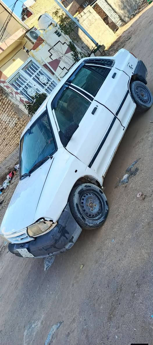 سلام عليكم سايبه موديل 2012 رقم قادسيه الماني مكينه وكير وحداديه وكهربائيات شغاله تخم تاير شواصي مابيه شي السعر 17. المكان نجف***********
