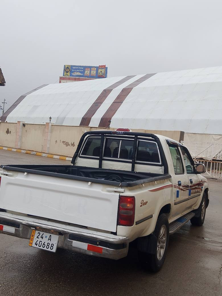 بيكم دير موديل 2011 رقم وسنوي جديد 
كير ومحرك وكهرباءيا كلها جديد 
بي سبخ جملخ الساءق  وجملخ الخلفي 
بدون داخلي سعر 68$ ومجال 
رقم واتساب *********** الرطبة, الأنبار
