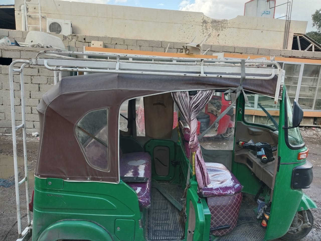 السلام عليكم شباب سيبايه حديد تفصال للبيع مكاني بغداد مدينه الصدر سعر 60 ألف للتواصل الرقم ***********
