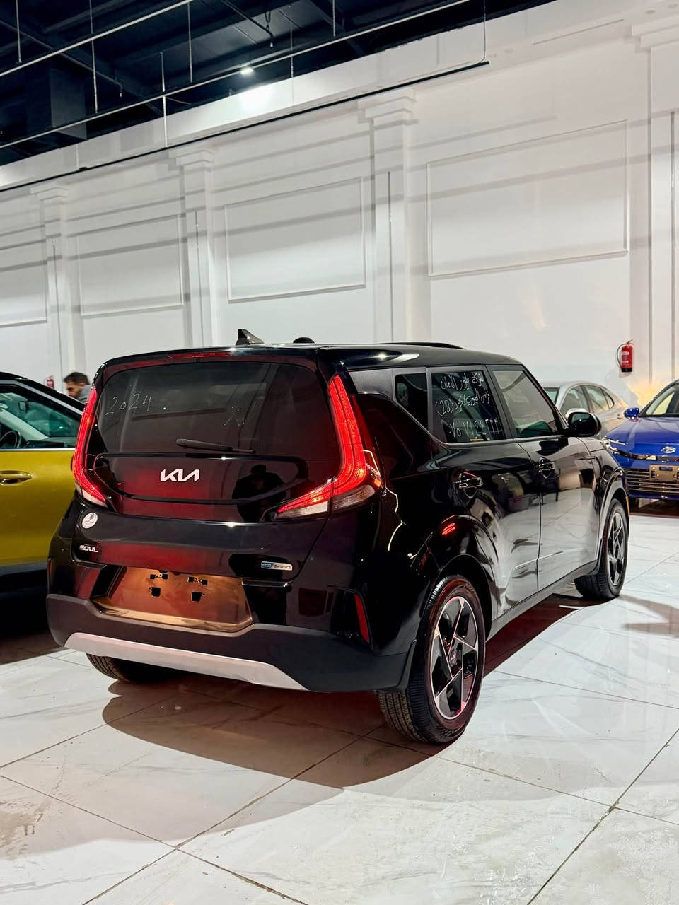 كيا  صول وارد امريكي 🇺🇸
موديل 2023 فول Ex
كشنات تدفىة وشحن واير ليس 
سلايد روف 
ماشية 13 الف mil
رادارات جانبية وتحديد مسار ❤️
محرك 2000 دوش
حادثها جاملغ امامي بدون دواخل بدون ايربكات 
السيارة بدون رقم تترقم شمالي فقط 
مكان السيارة اربيل 
رقم شاصي مع الصور 👇🏻👇🏻
السعر 
155$ ورقة بدون رقم 
الشراي يتصل ويتدلل
***********
***********

#ياسرالعلاف
#صول
#Kia
#العراق أربيل, العراق
